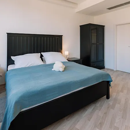 Stayinbratislava * Pozsony